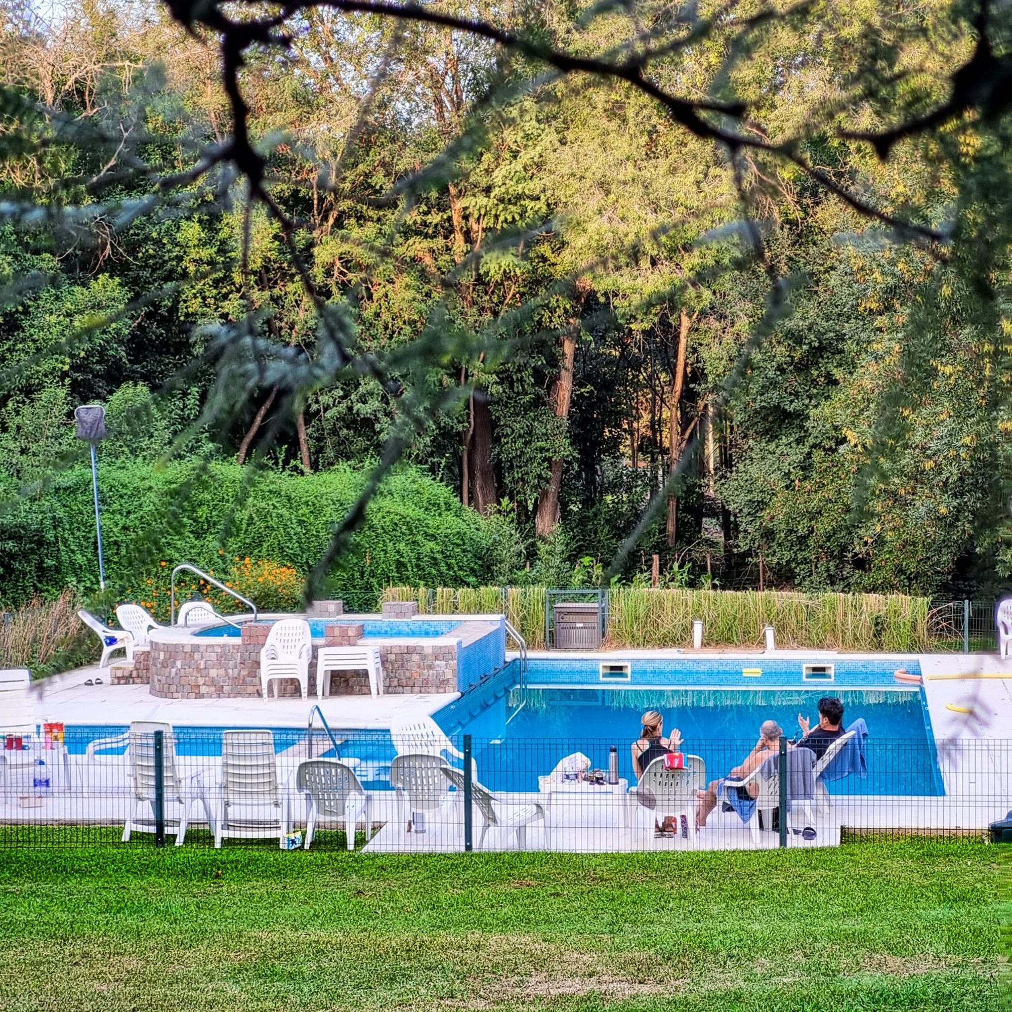 Cabanas Am Bach Вілья-Хенераль-Бельграно Екстер'єр фото